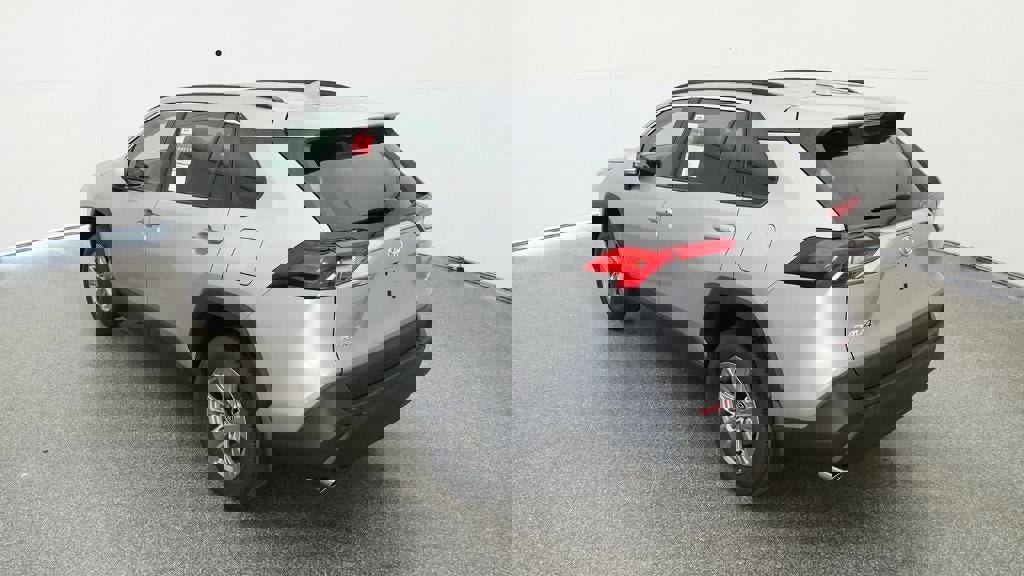 New 2025 Toyota RAV4 XLE image 5