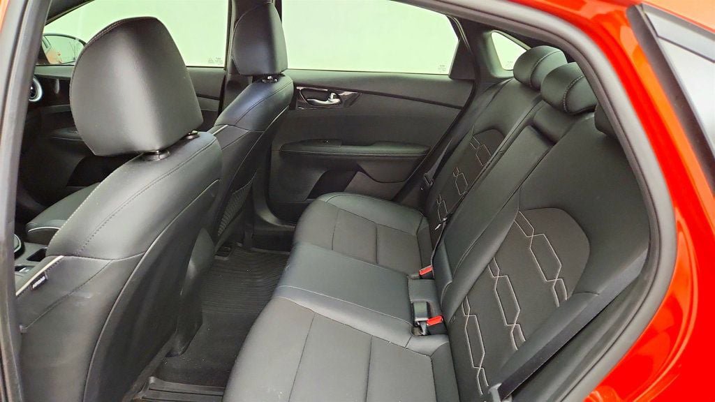 Used 2024 Kia Forte GT-Line w/ GT-Line Premium Package FWD image 22
