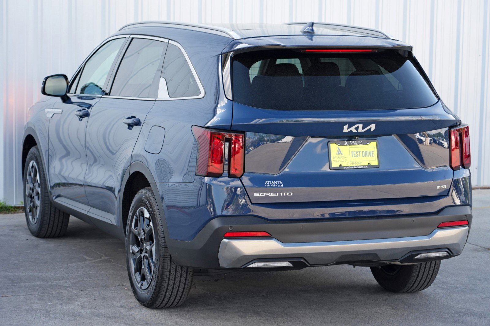 Used 2024 Kia Sorento S w/ Panoramic Sunroof Package AWD/4WD image 46