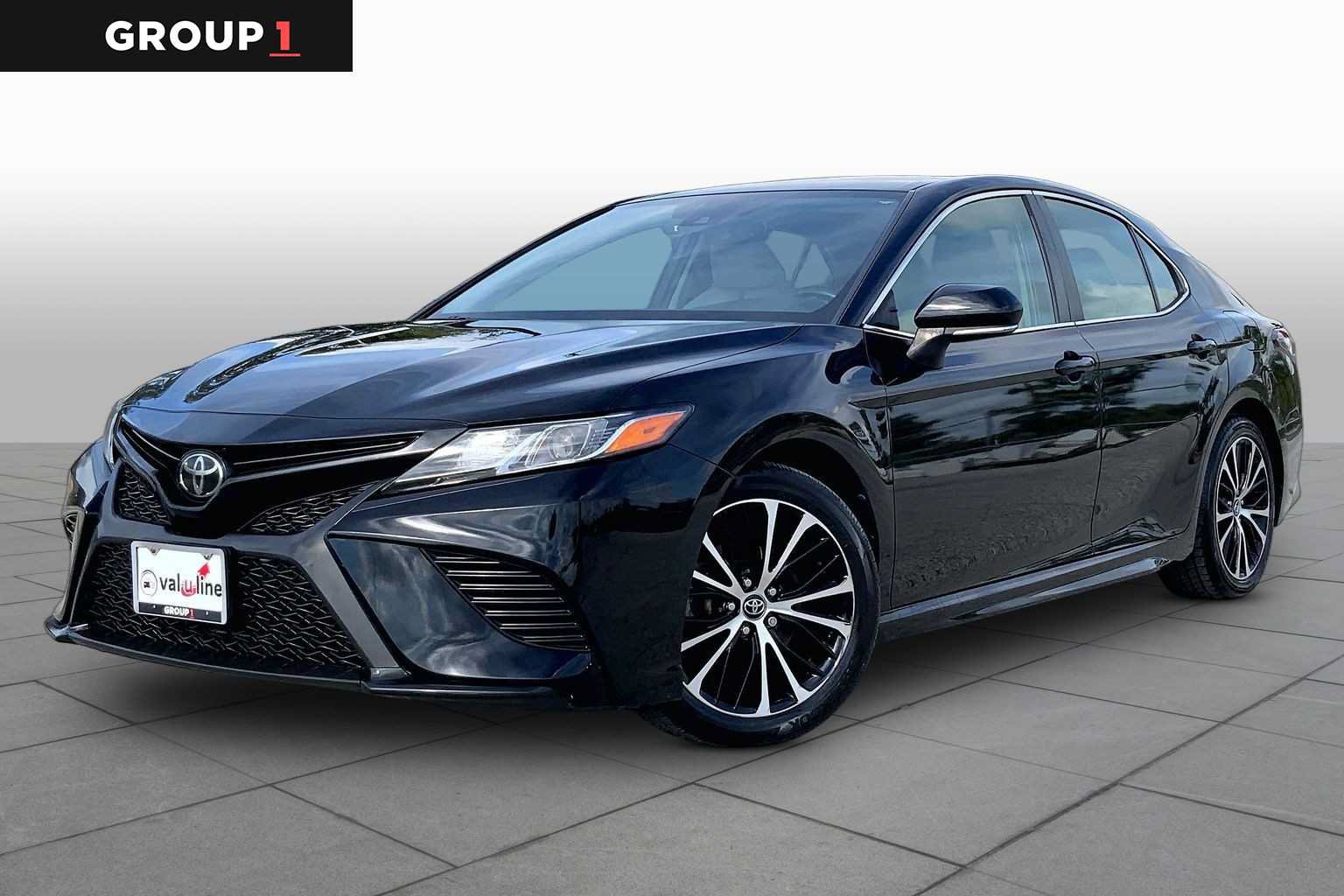 Used 2019 Toyota Camry SE w/ Convenience Package