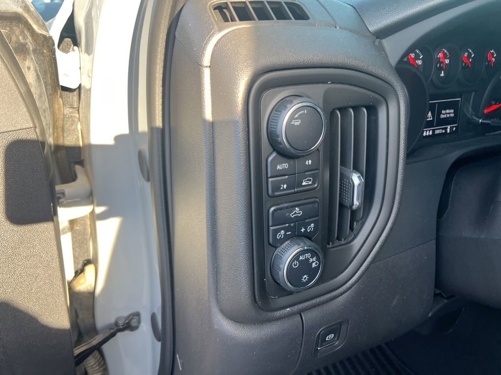 Certified 2024 Chevrolet Silverado 1500 Custom AWD/4WD image 24