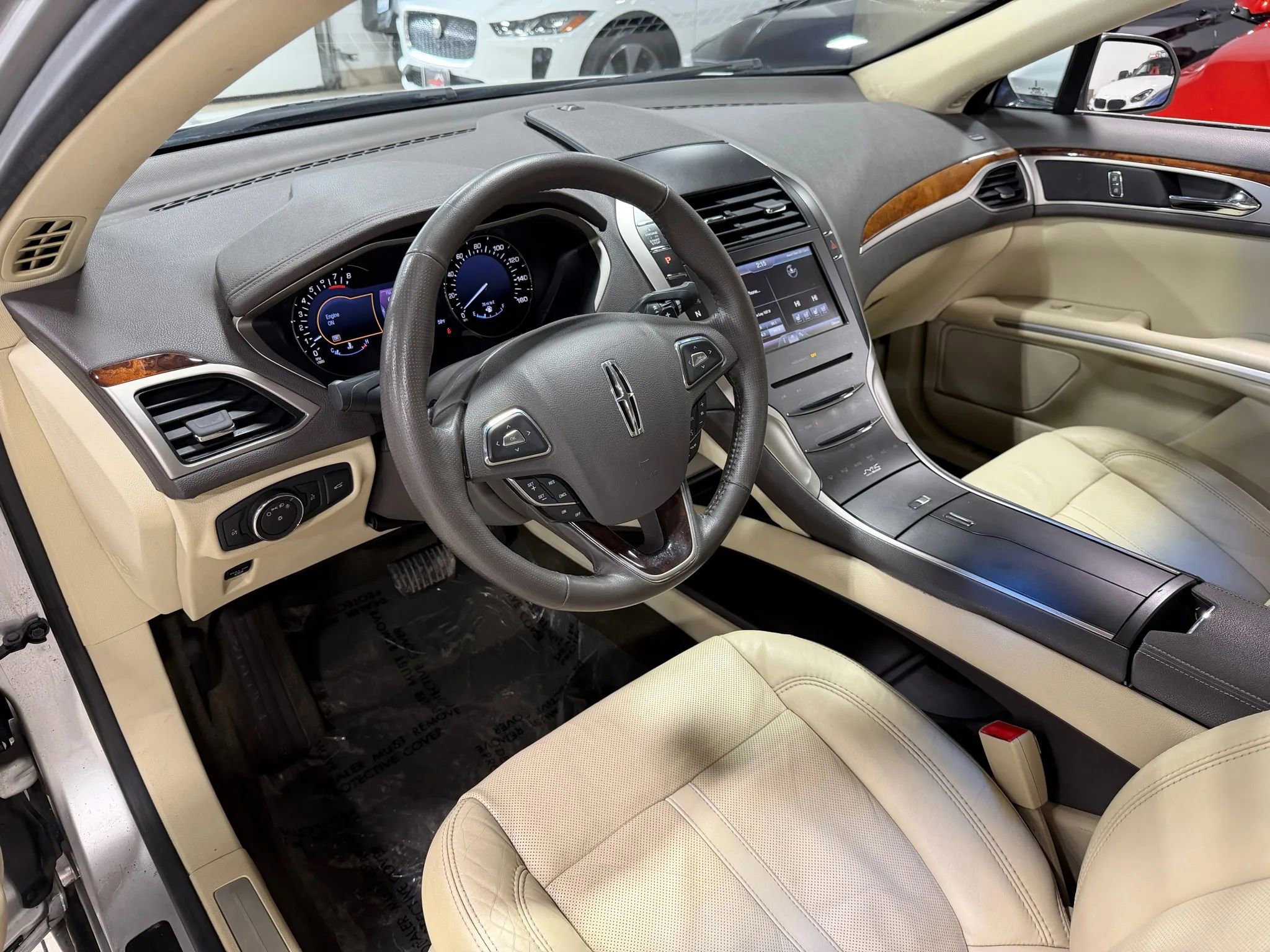 Used 2013 Lincoln MKZ image 13