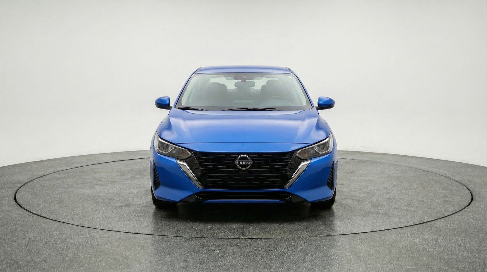Used 2025 Nissan Sentra SV FWD image 2