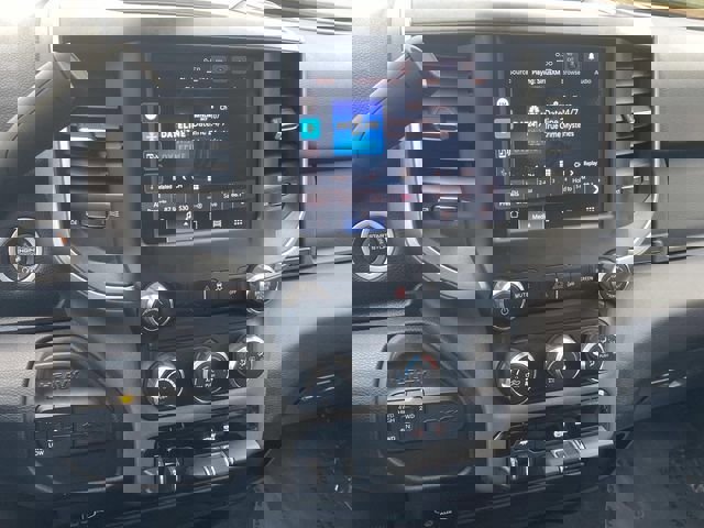 Used 2024 RAM 3500 Big Horn image 27