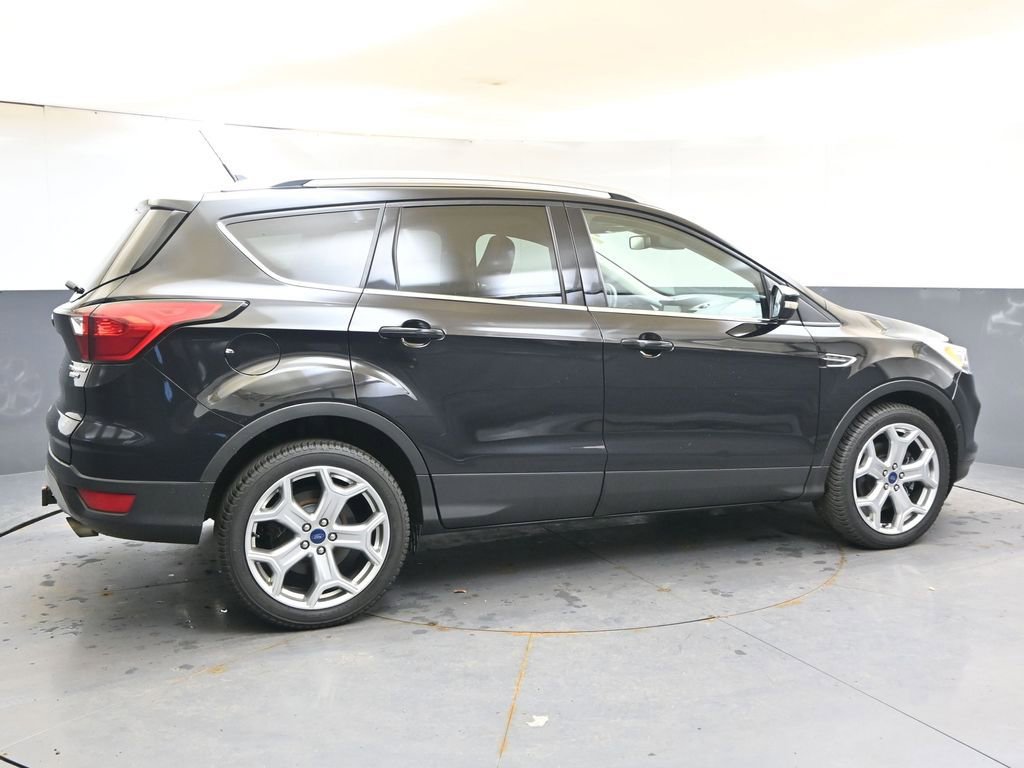 Used 2019 Ford Escape Titanium AWD/4WD image 6