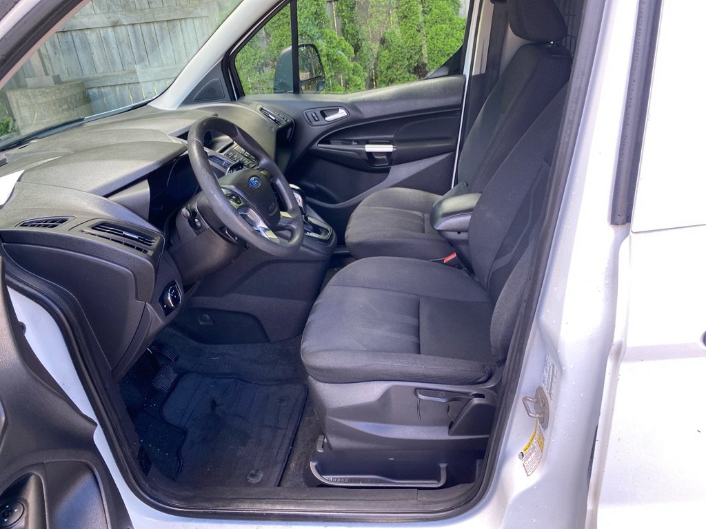 Used 2015 Ford Transit Connect XLT FWD image 9