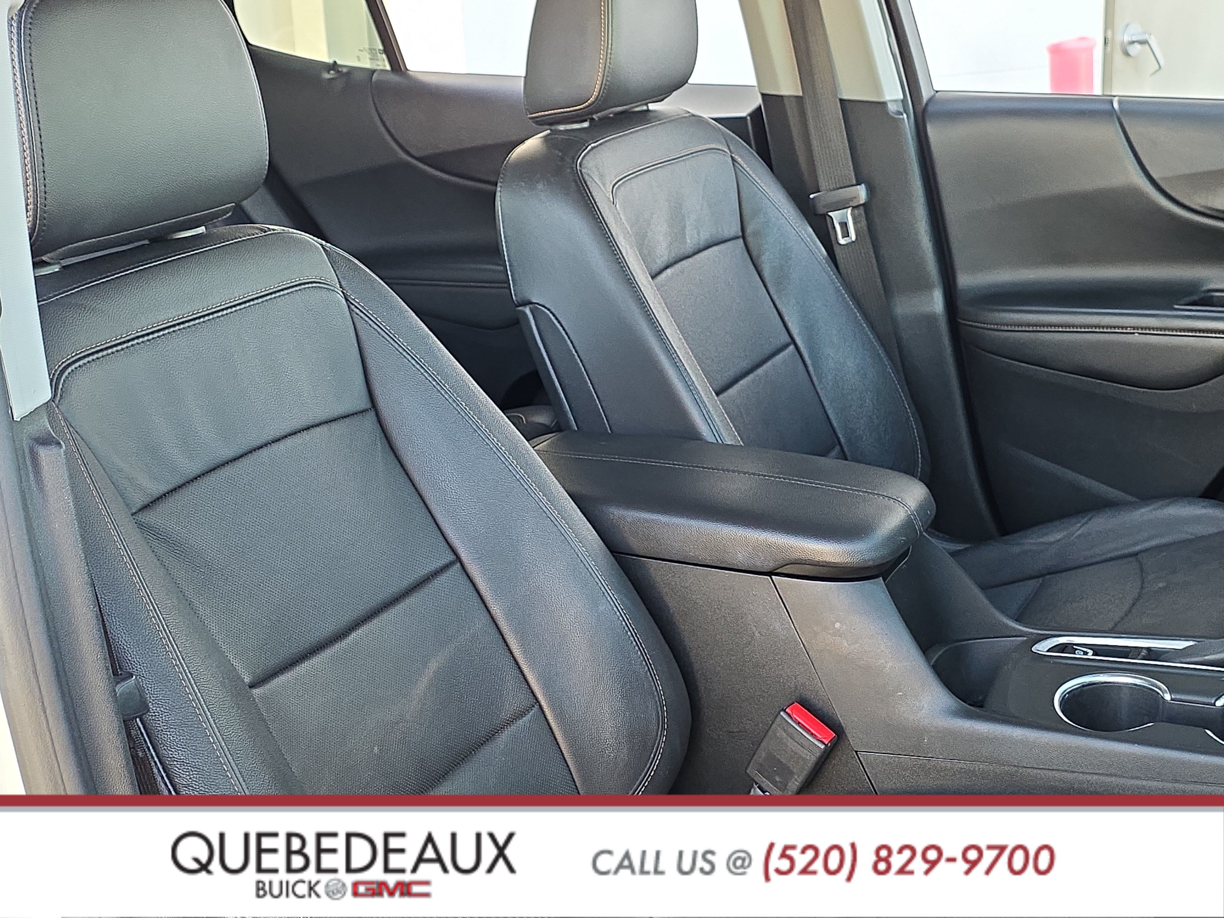 Used 2020 Chevrolet Equinox Premier w/ Premier Redline Edition FWD image 29