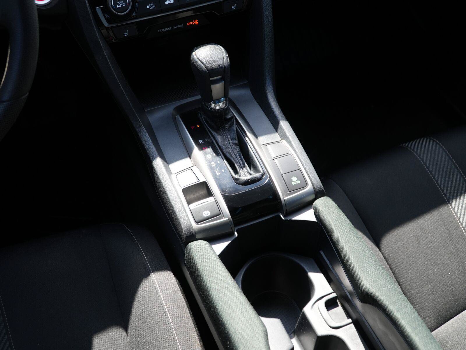 Used 2018 Honda Civic EX image 26