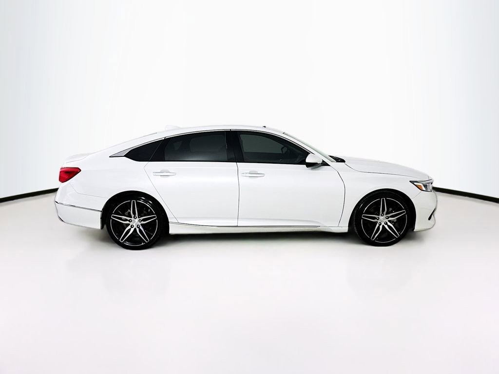 Used 2021 Honda Accord Touring image 8