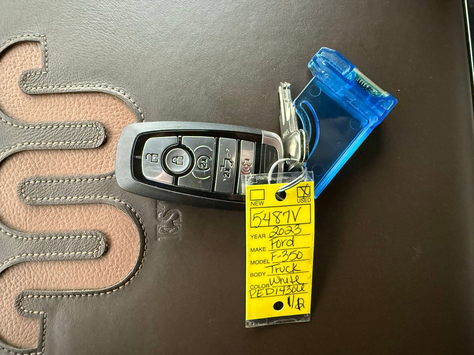 Used 2023 Ford F350 King Ranch w/ Chrome Package image 40