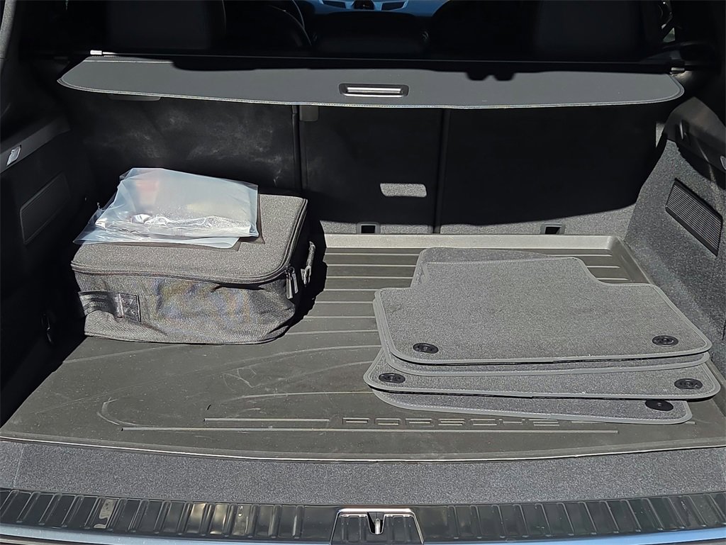 New 2026 Porsche Cayenne E-Hybrid image 31