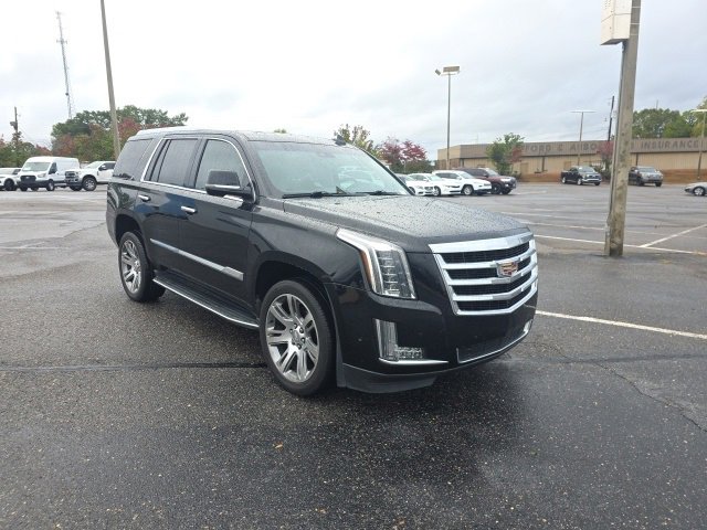 Used 2017 Cadillac Escalade Luxury