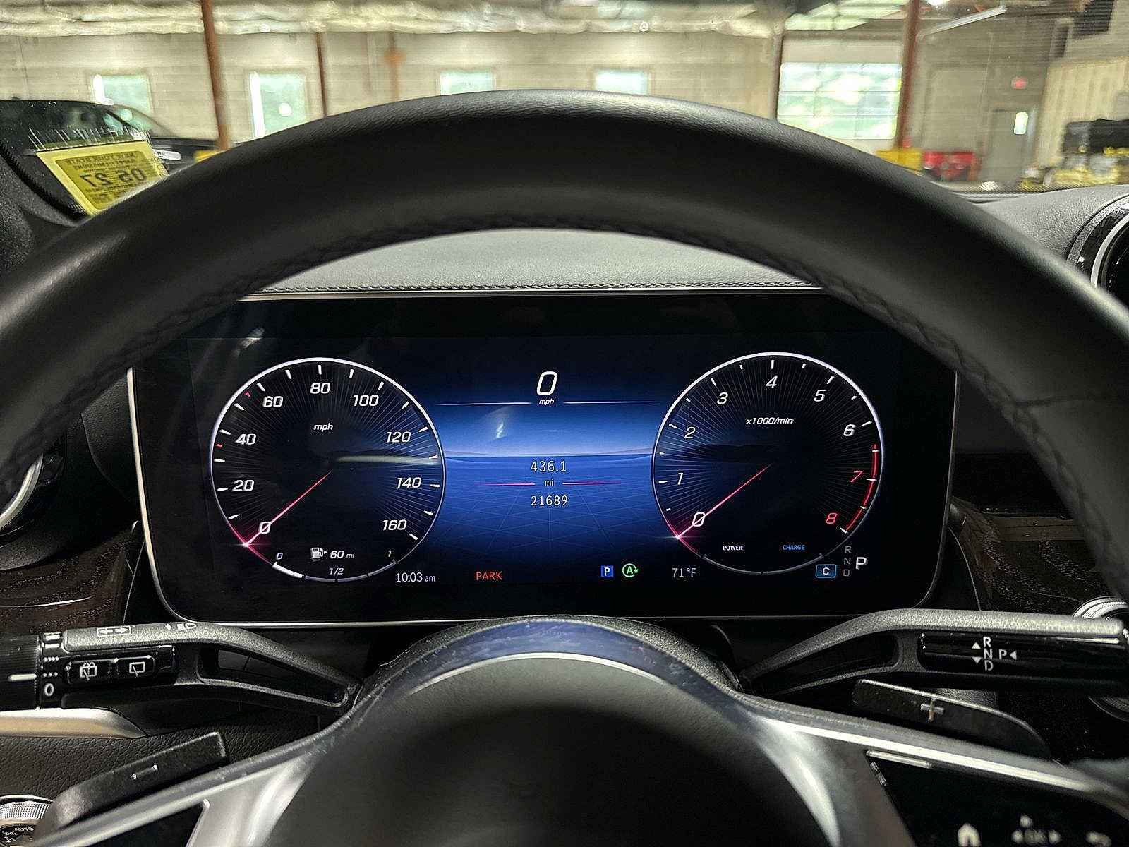 Used 2024 Mercedes-Benz GLC 300 4MATIC image 32
