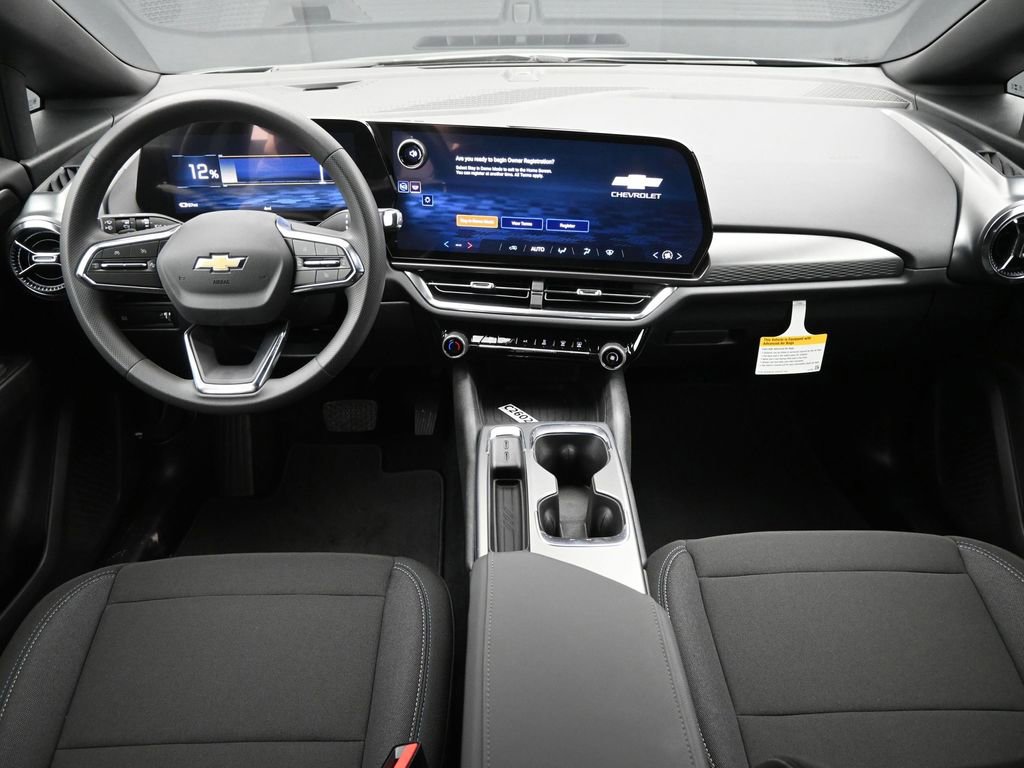 New 2026 Chevrolet Equinox EV LT image 14