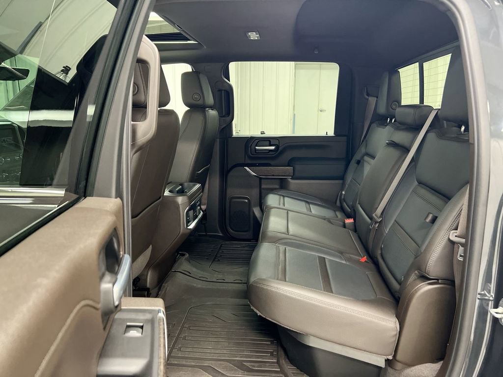 Used 2021 GMC Sierra 2500 Denali w/ Denali Ultimate Package image 24