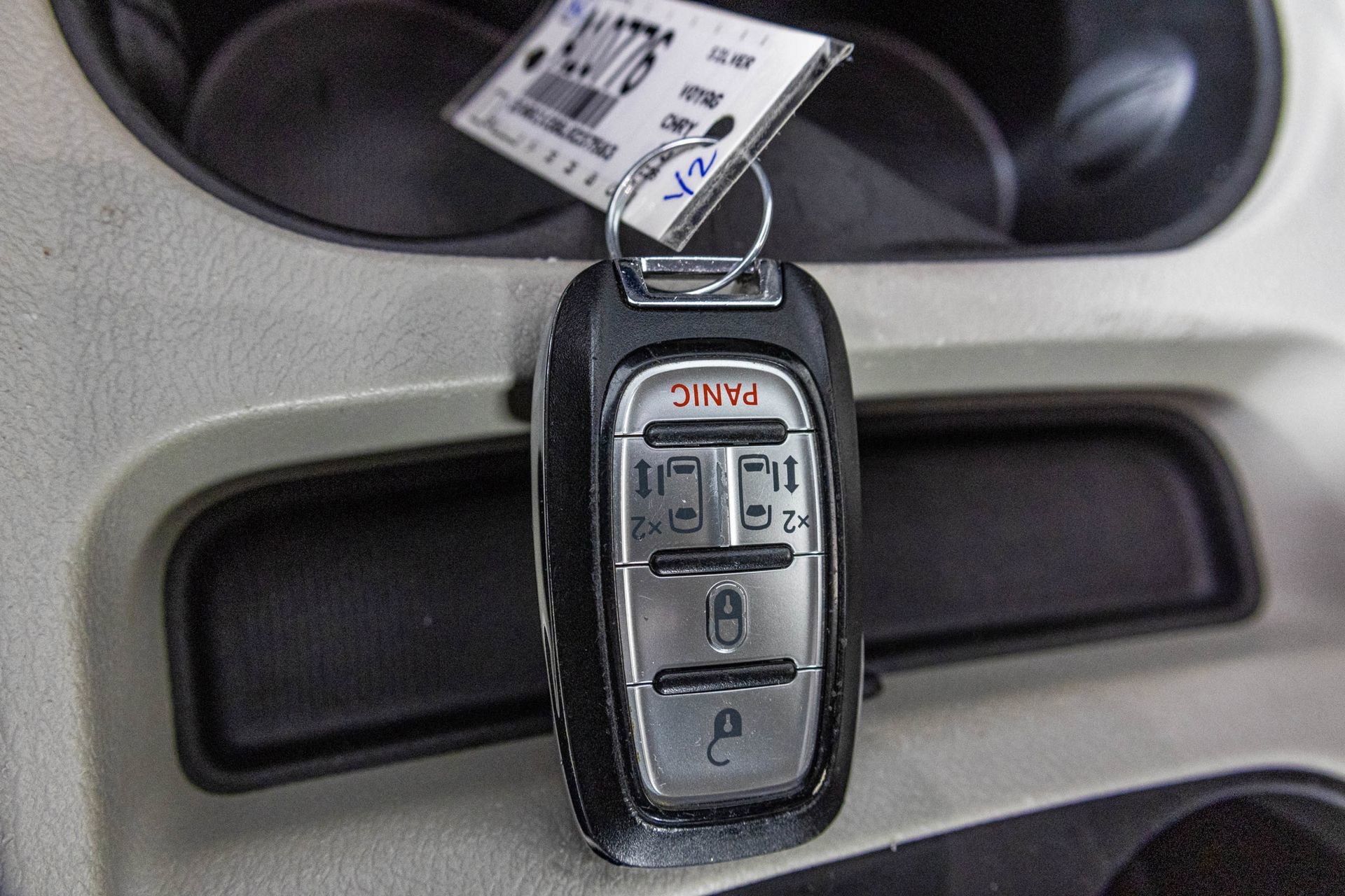 Used 2020 Chrysler Voyager LX FWD image 26