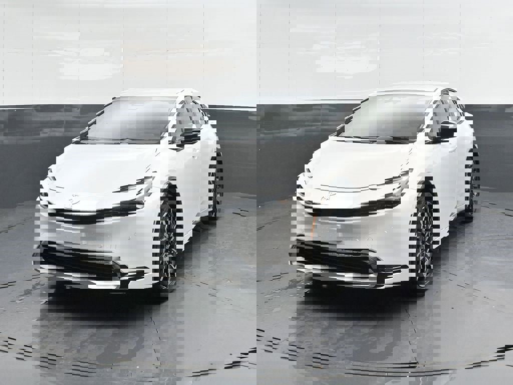 New 2026 Toyota Prius Plug-In Hybrid image 6