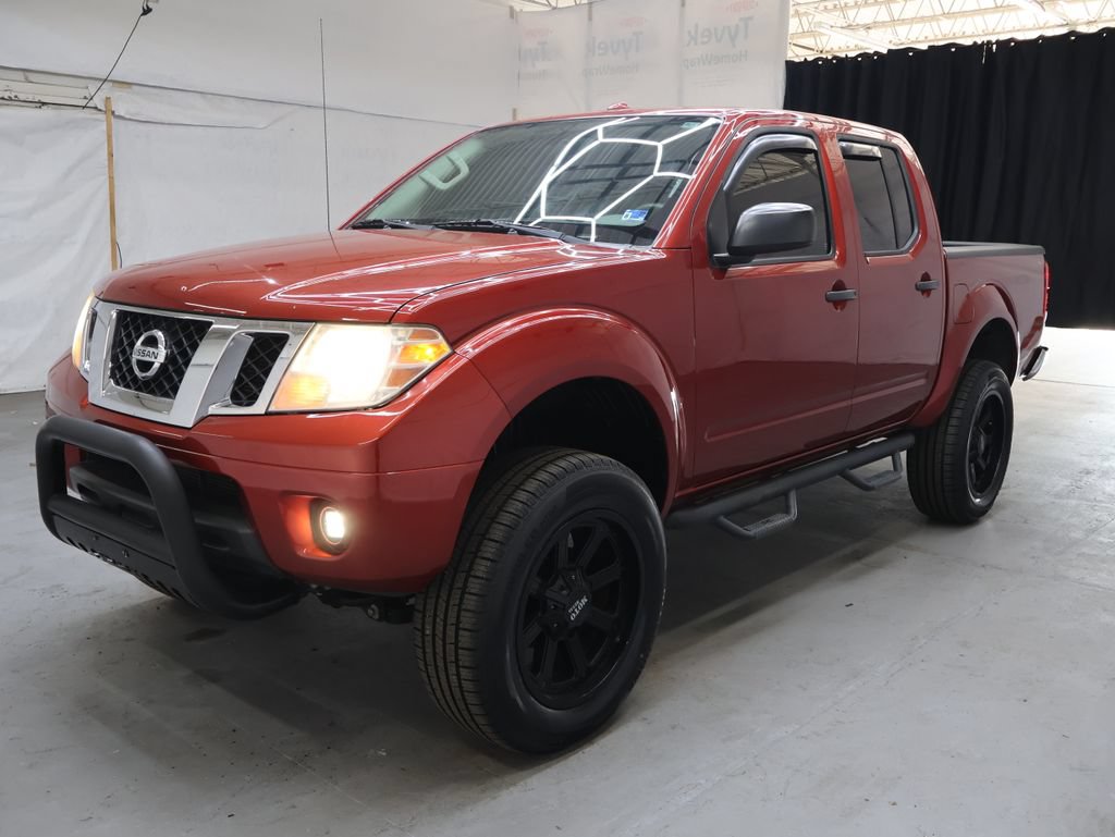 Used 2018 Nissan Frontier SV AWD/4WD image 3