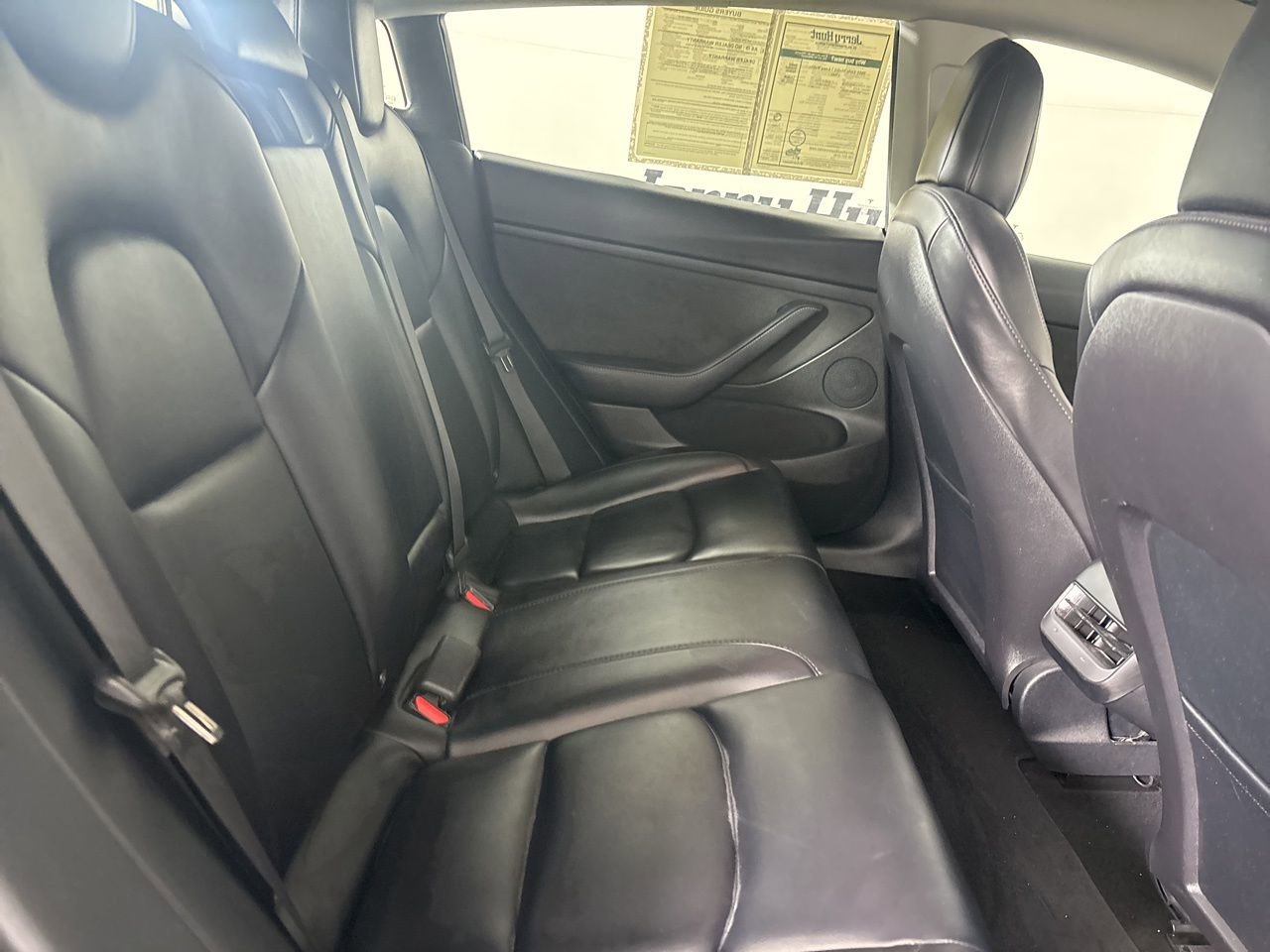 Used 2022 Tesla Model 3 Long Range image 17