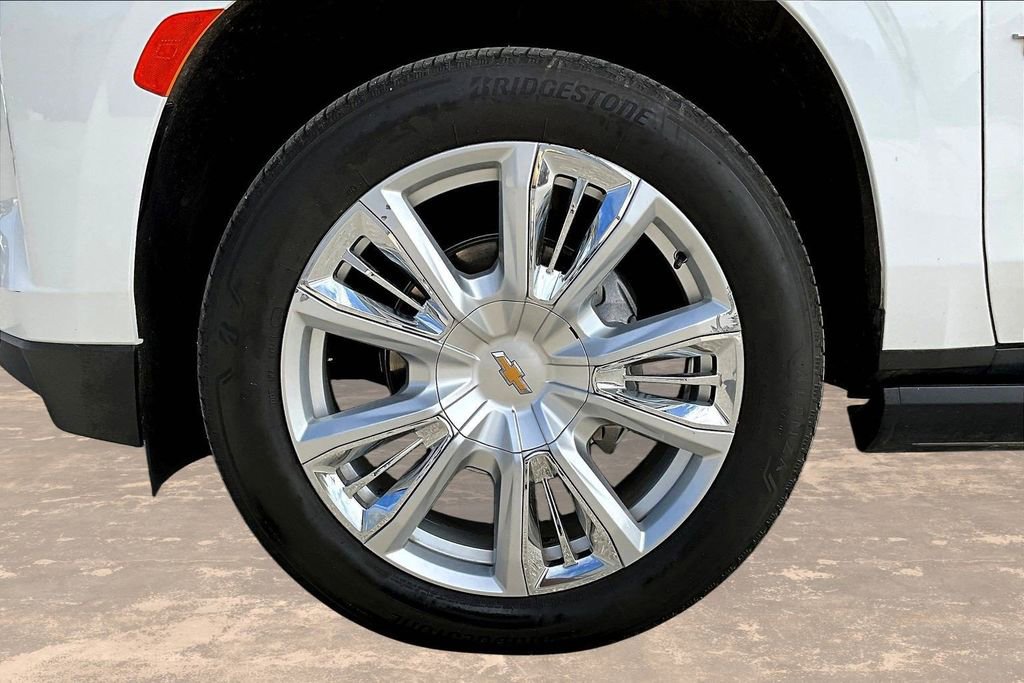 Used 2024 Chevrolet Tahoe High Country w/ Premium Package image 35