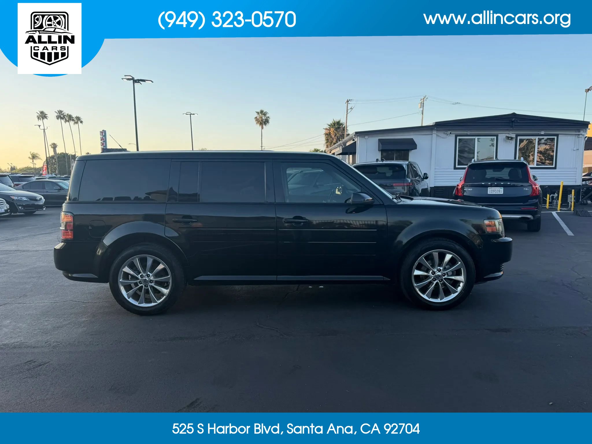 Used 2011 Ford Flex Titanium FWD image 7