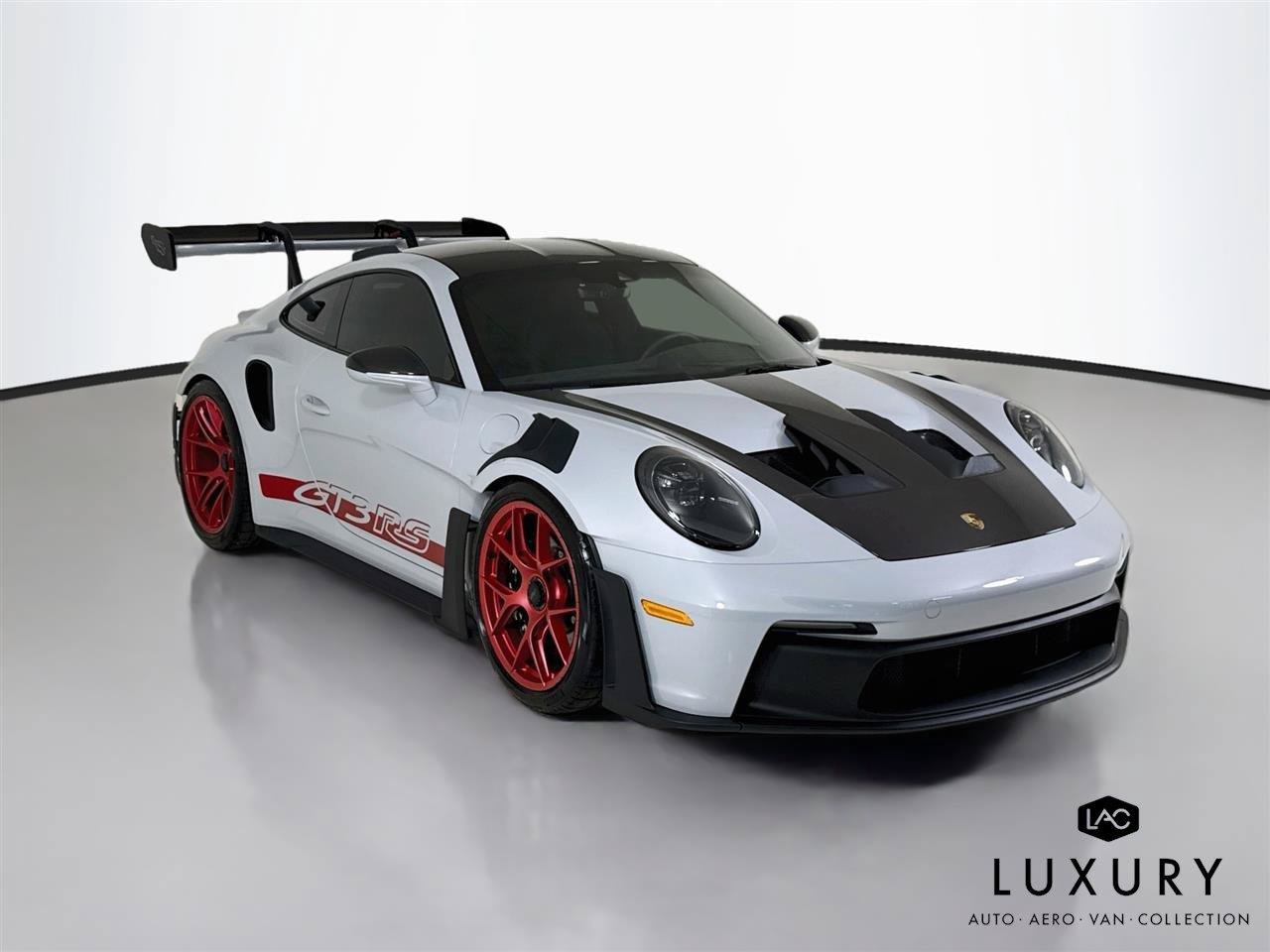 Used 2025 Porsche 911 GT3 RS RWD image 2