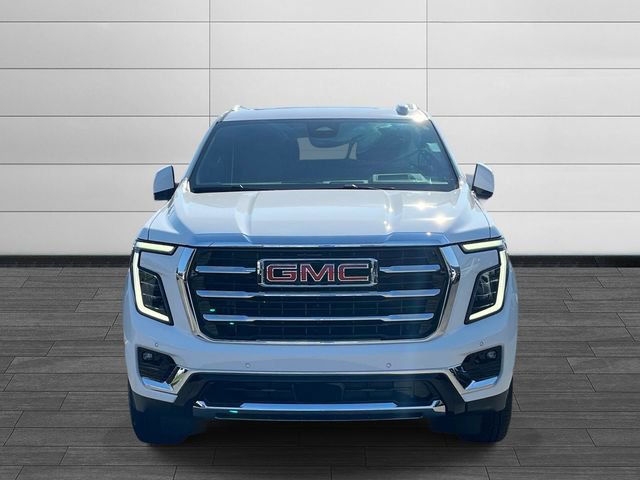 Used 2025 GMC Yukon XL Elevation w/ Elevation Premium Package image 8