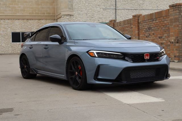 Used 2024 Honda Civic Type R image 2