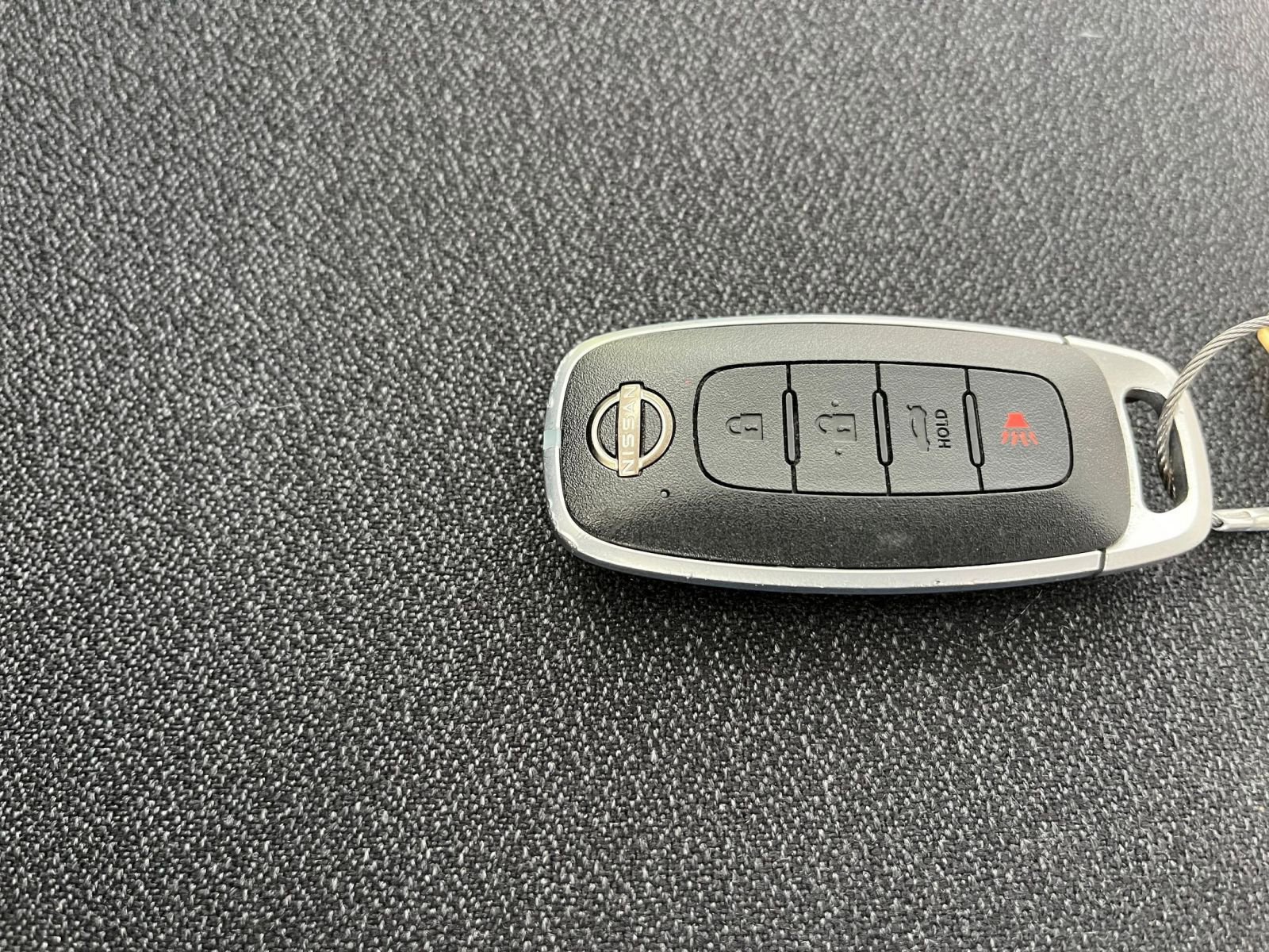 Used 2025 Nissan Sentra SV FWD image 21