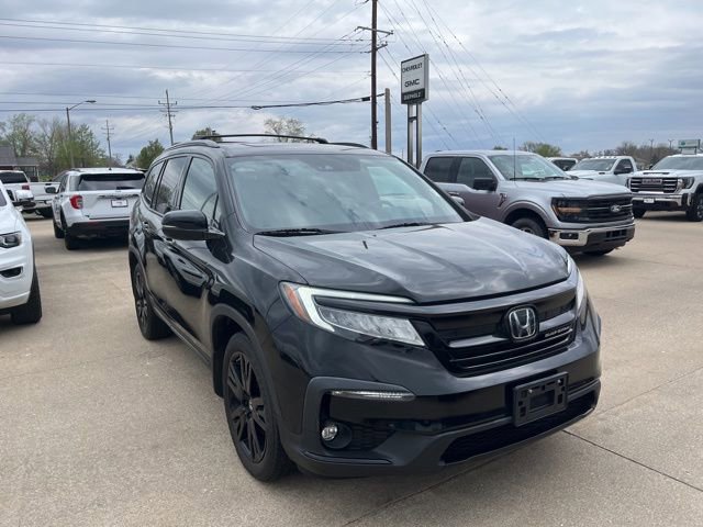 Used 2022 Honda Pilot Black Edition image 3