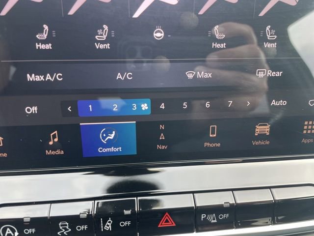 Used 2024 Jeep Compass Limited w/ Elite Group image 25