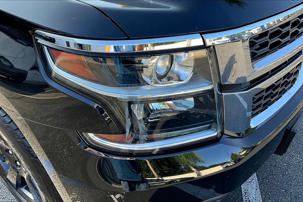 Used 2018 Chevrolet Tahoe LT w/ Luxury Package RWD image 31