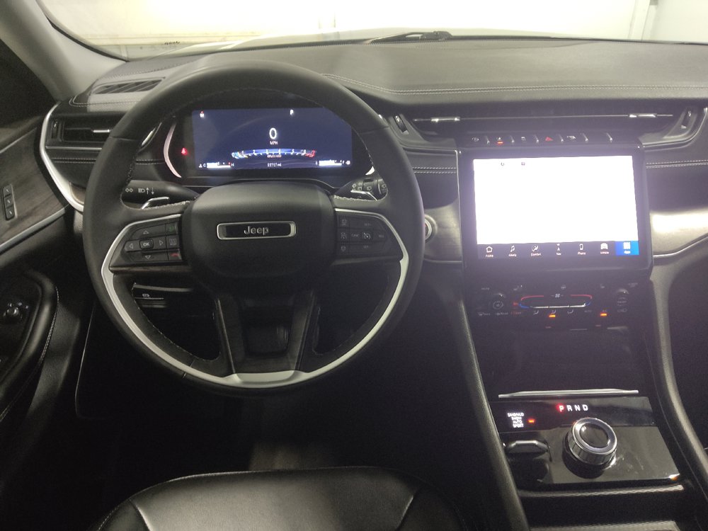 Used 2023 Jeep Grand Cherokee Limited AWD/4WD image 22