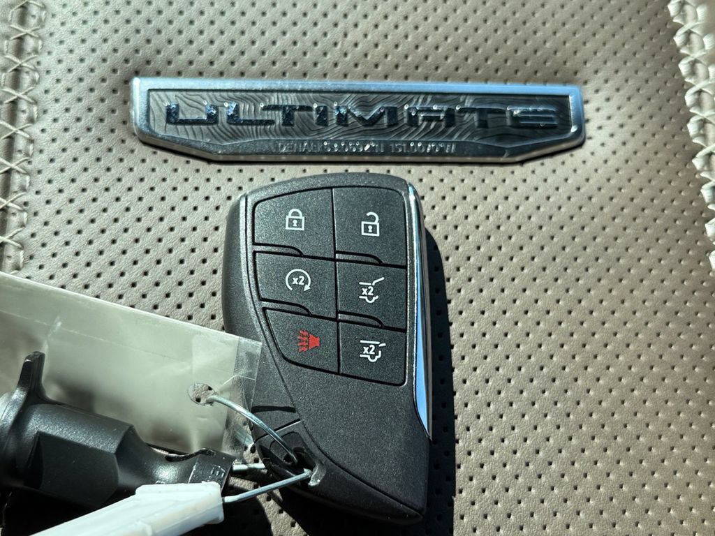 Used 2026 GMC Yukon XL Denali Ultimate AWD/4WD image 47