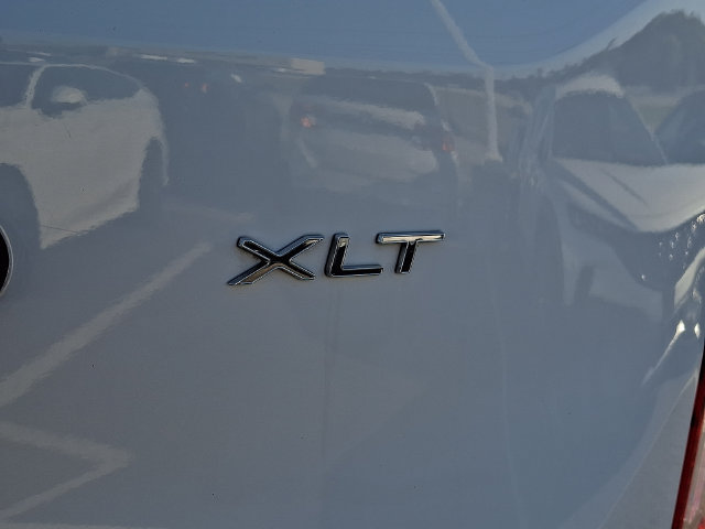 Used 2023 Ford Transit 350 XLT RWD image 32