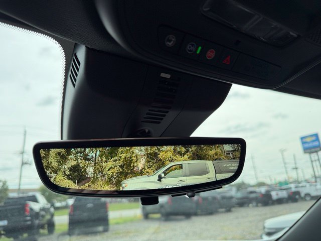 New 2027 Chevrolet Traverse LT w/ Driver Confidence Package FWD image 27