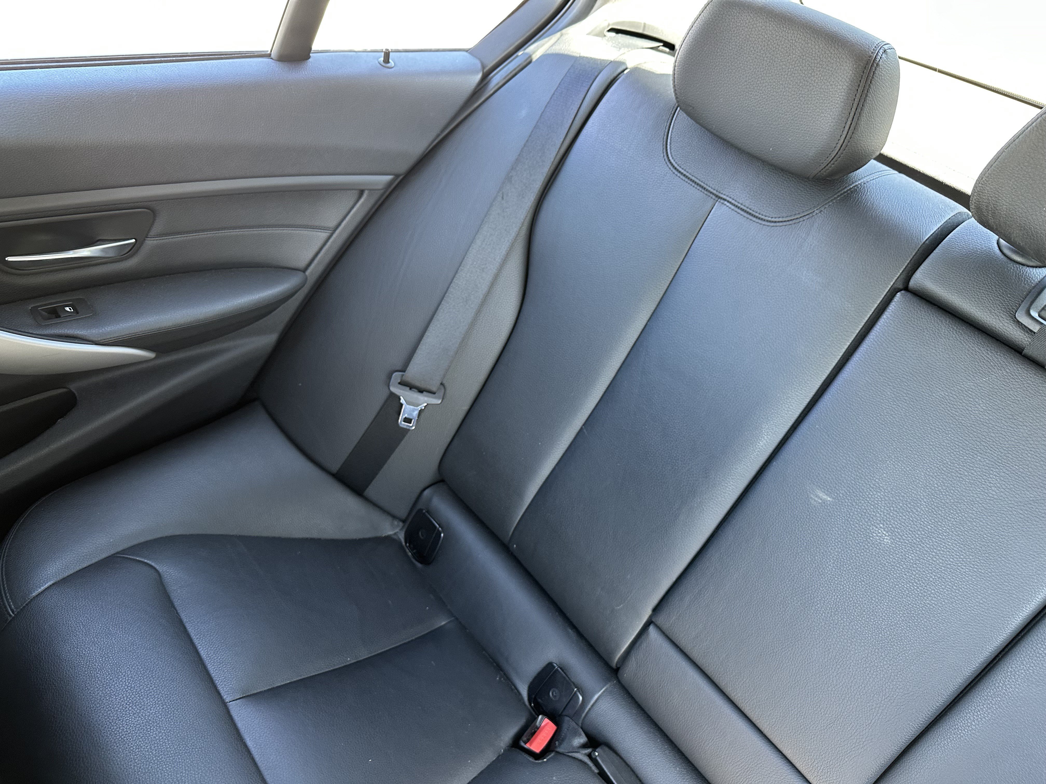 Used 2013 BMW 328i xDrive Sedan AWD/4WD image 12