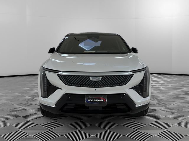 Certified 2025 Cadillac Optiq Luxury 1 AWD/4WD image 8