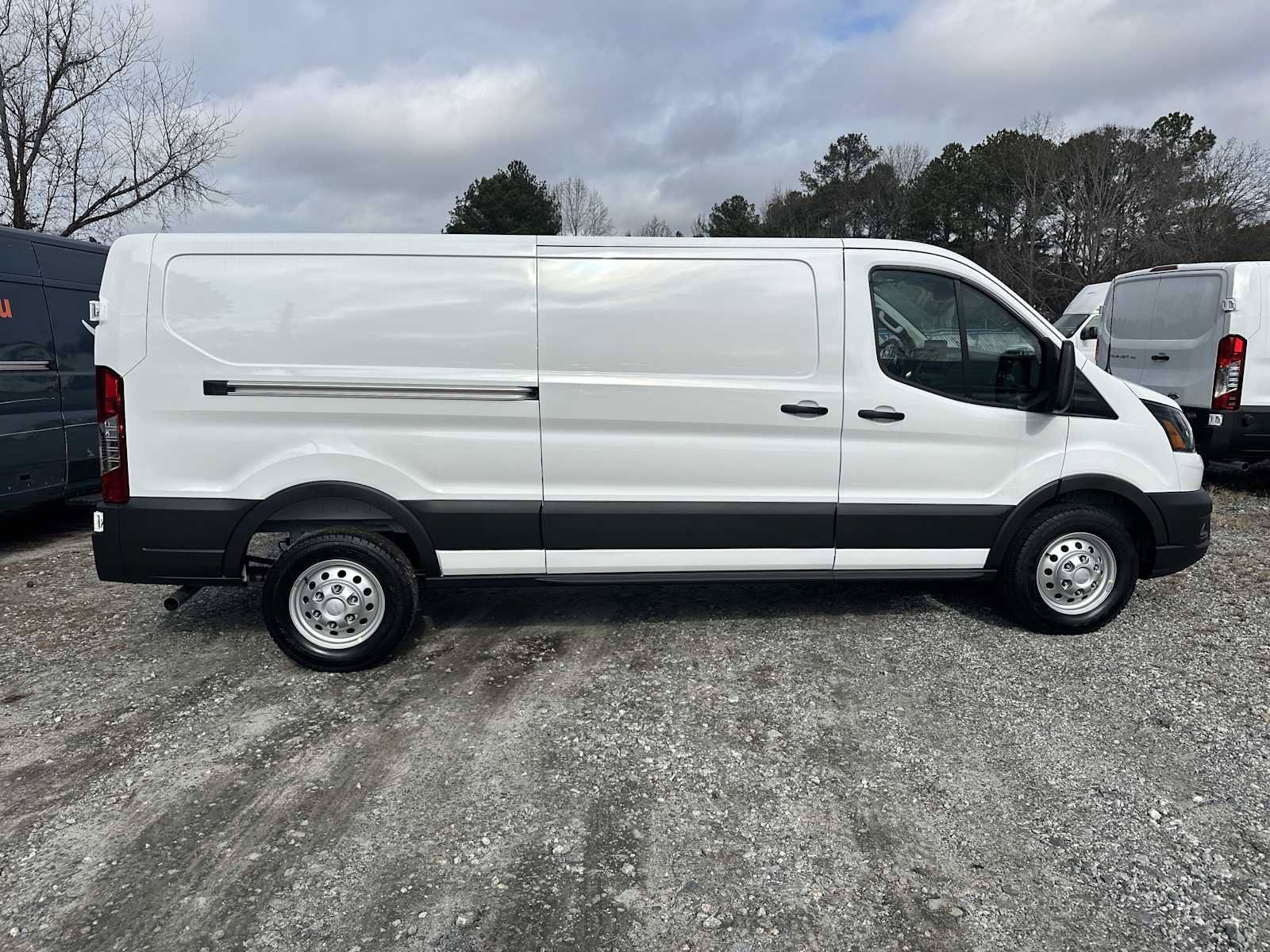 New 2026 Ford Transit 350 148 Low Roof RWD image 8