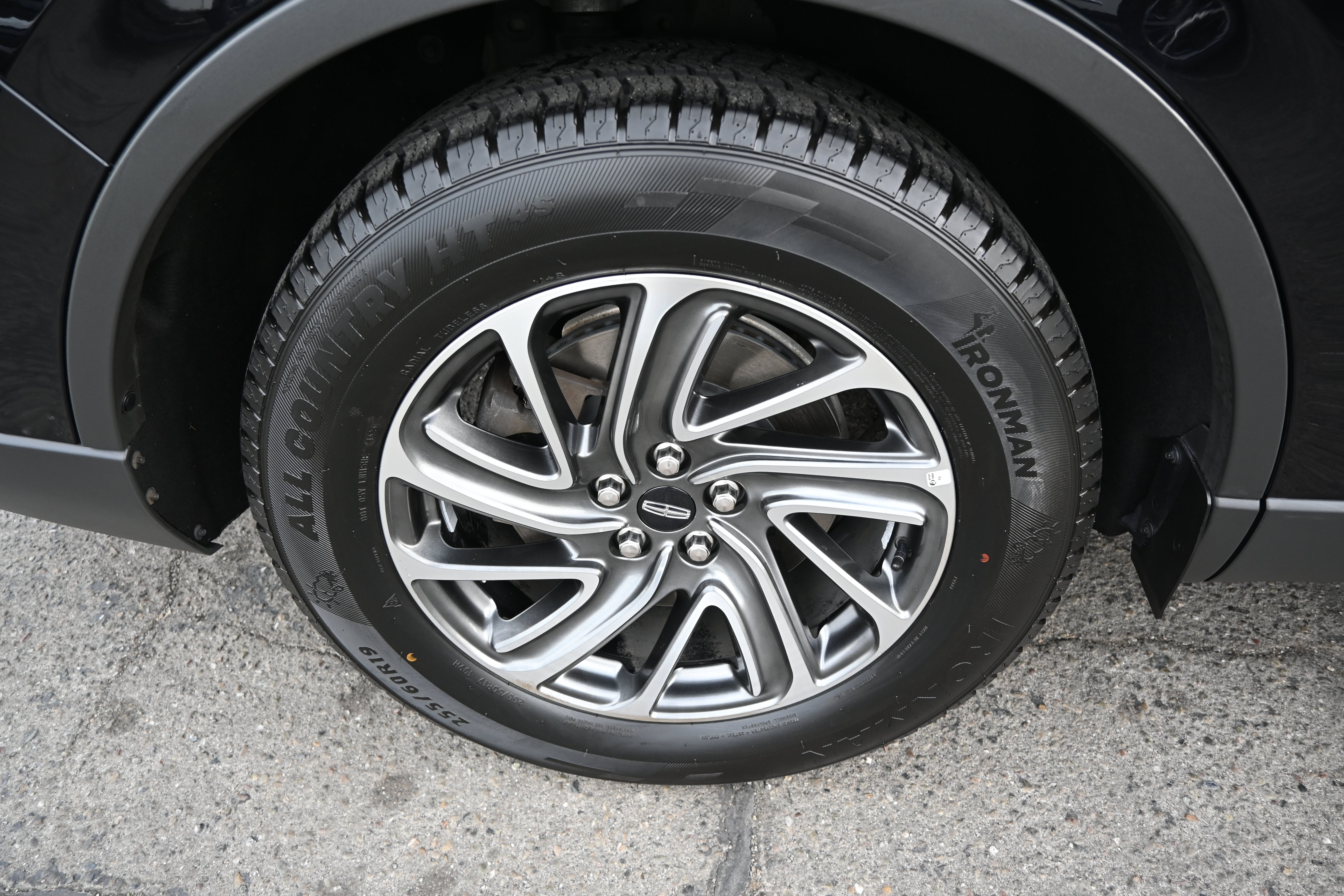 Used 2022 Lincoln Aviator 2WD image 23