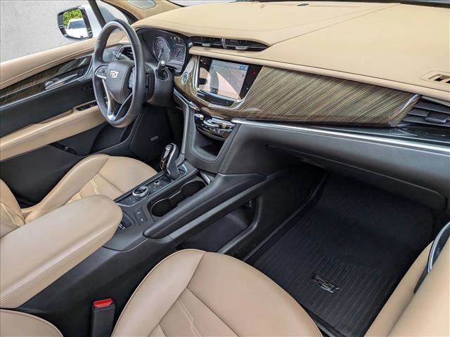 Used 2023 Cadillac XT6 Premium Luxury w/ Platinum Package AWD/4WD image 20