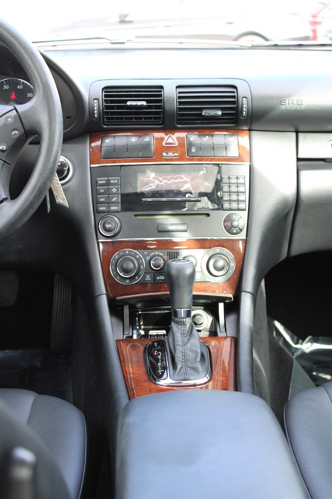 Used 2007 Mercedes-Benz C 280 4MATIC Sedan image 12