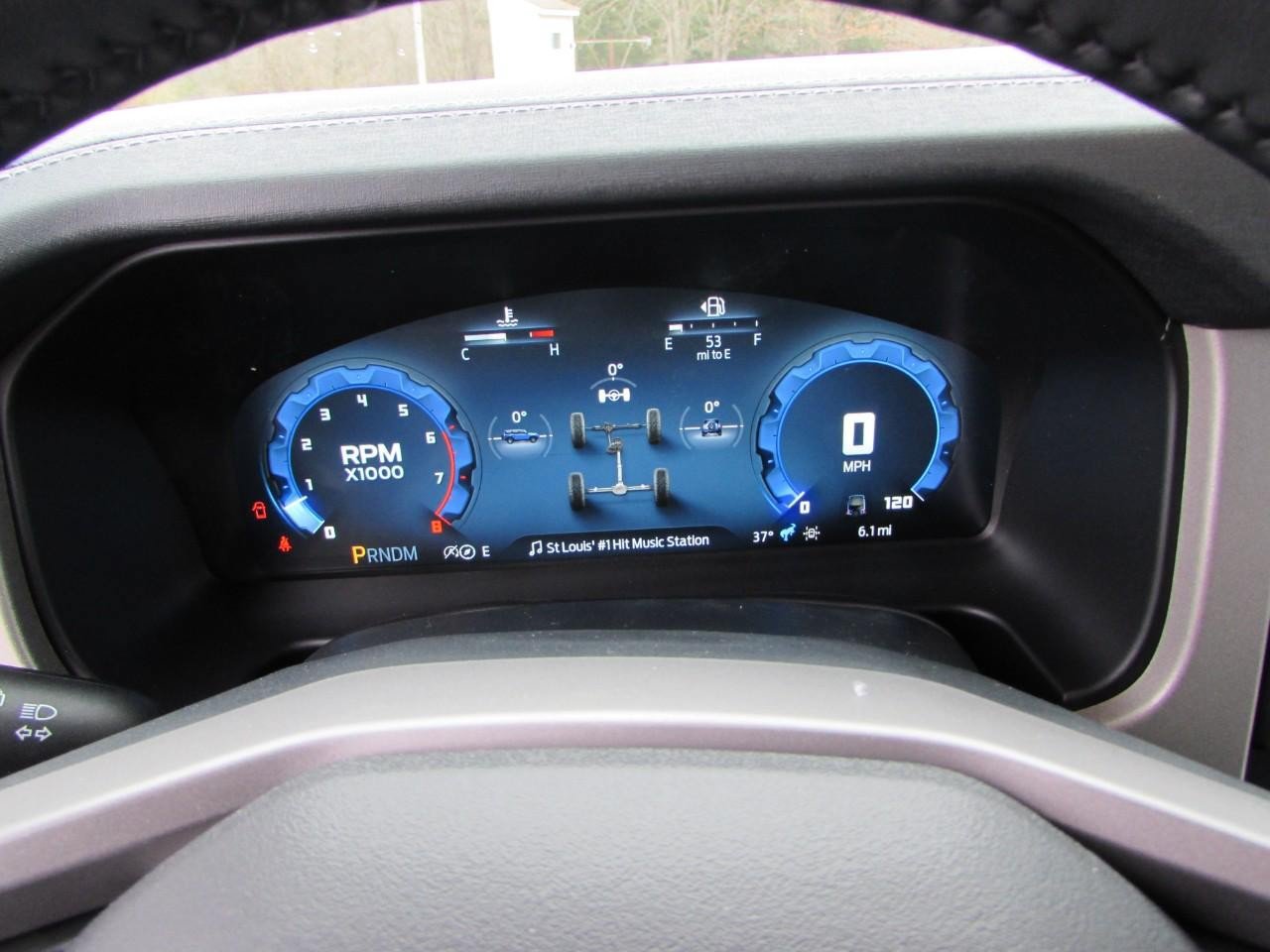 New 2025 Ford Bronco Outer Banks w/ Sasquatch Package AWD/4WD image 17