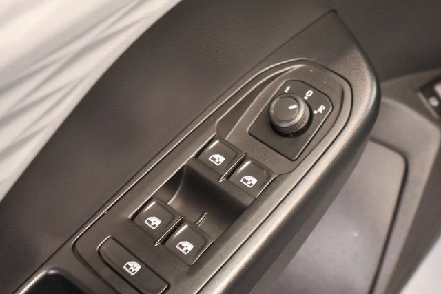 Used 2022 Volkswagen Taos S image 10