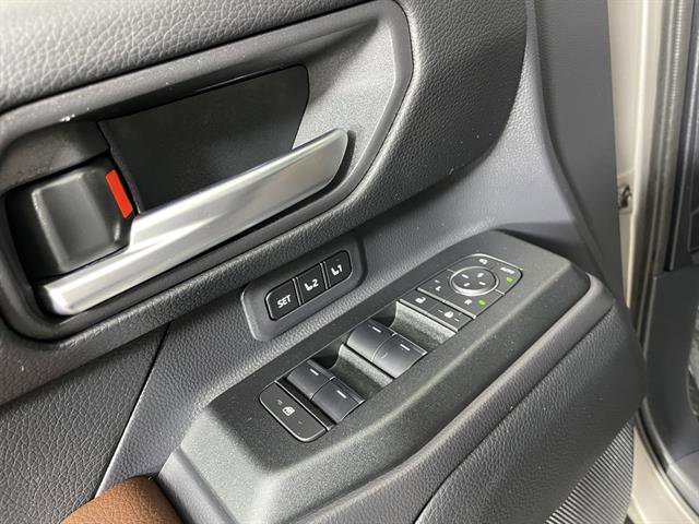 Certified 2025 Toyota Land Cruiser image 23