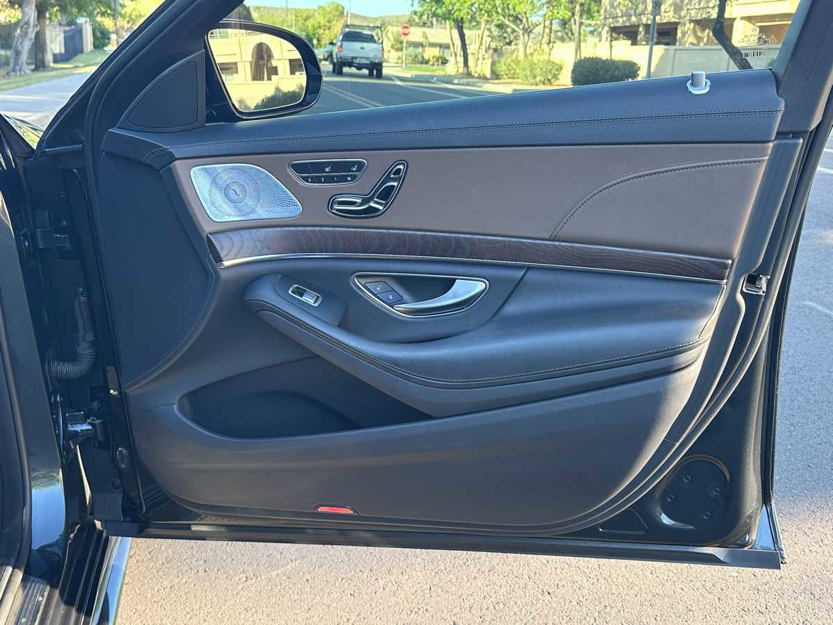 Used 2019 Mercedes-Benz S 560 Sedan image 53
