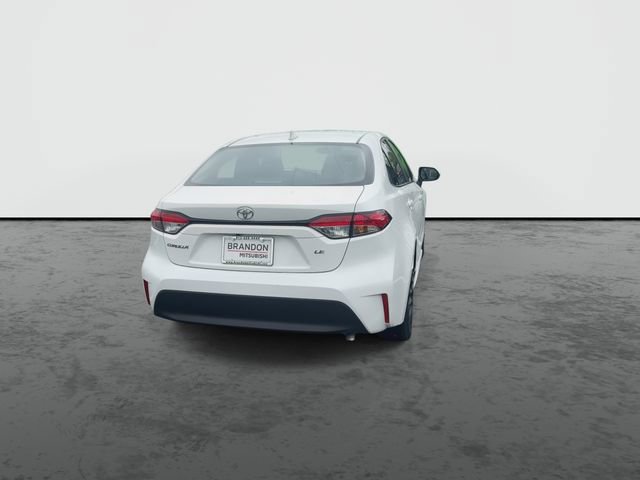 Used 2025 Toyota Corolla LE image 7