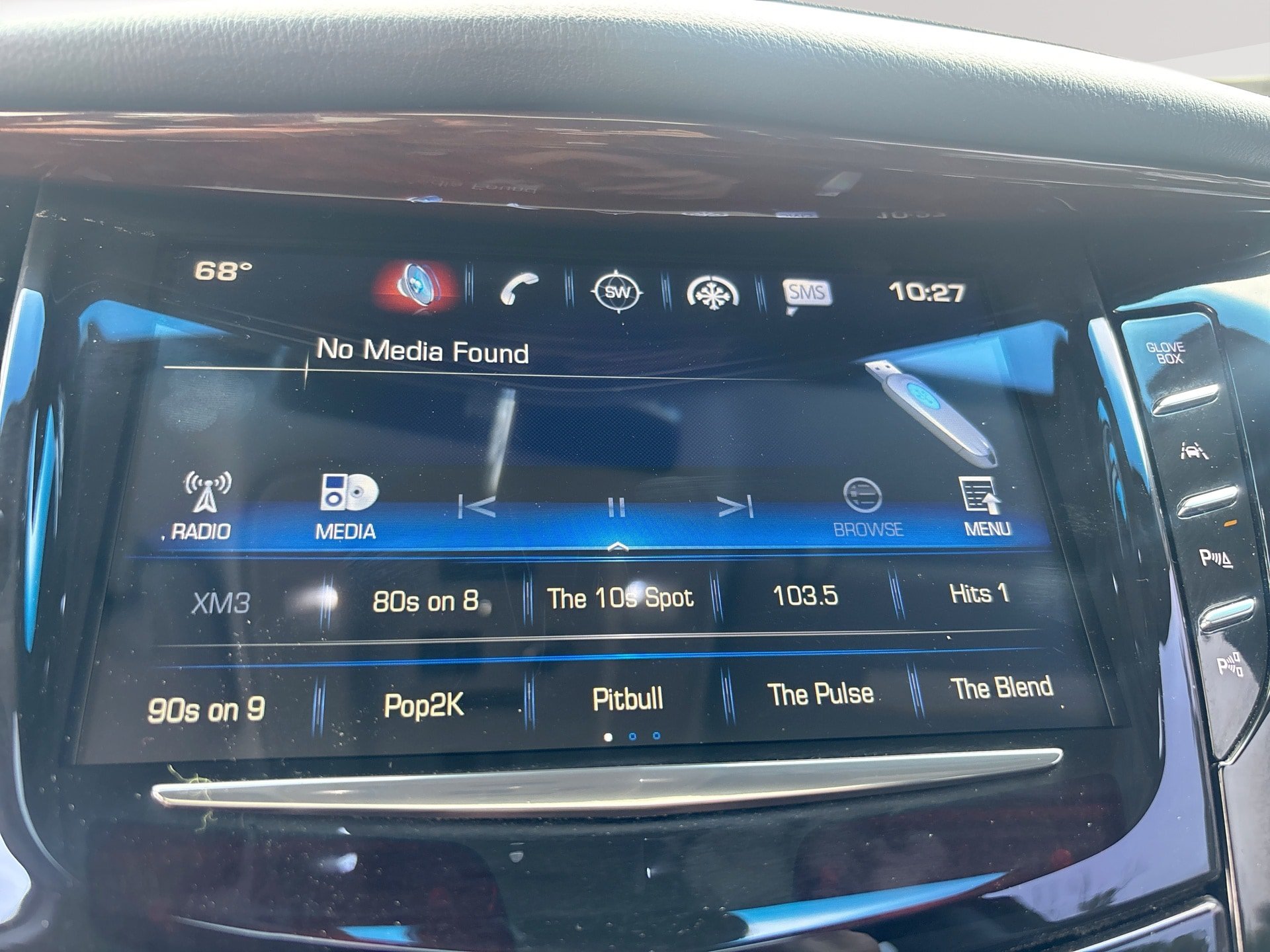 Used 2019 Cadillac Escalade ESV Luxury AWD/4WD image 12