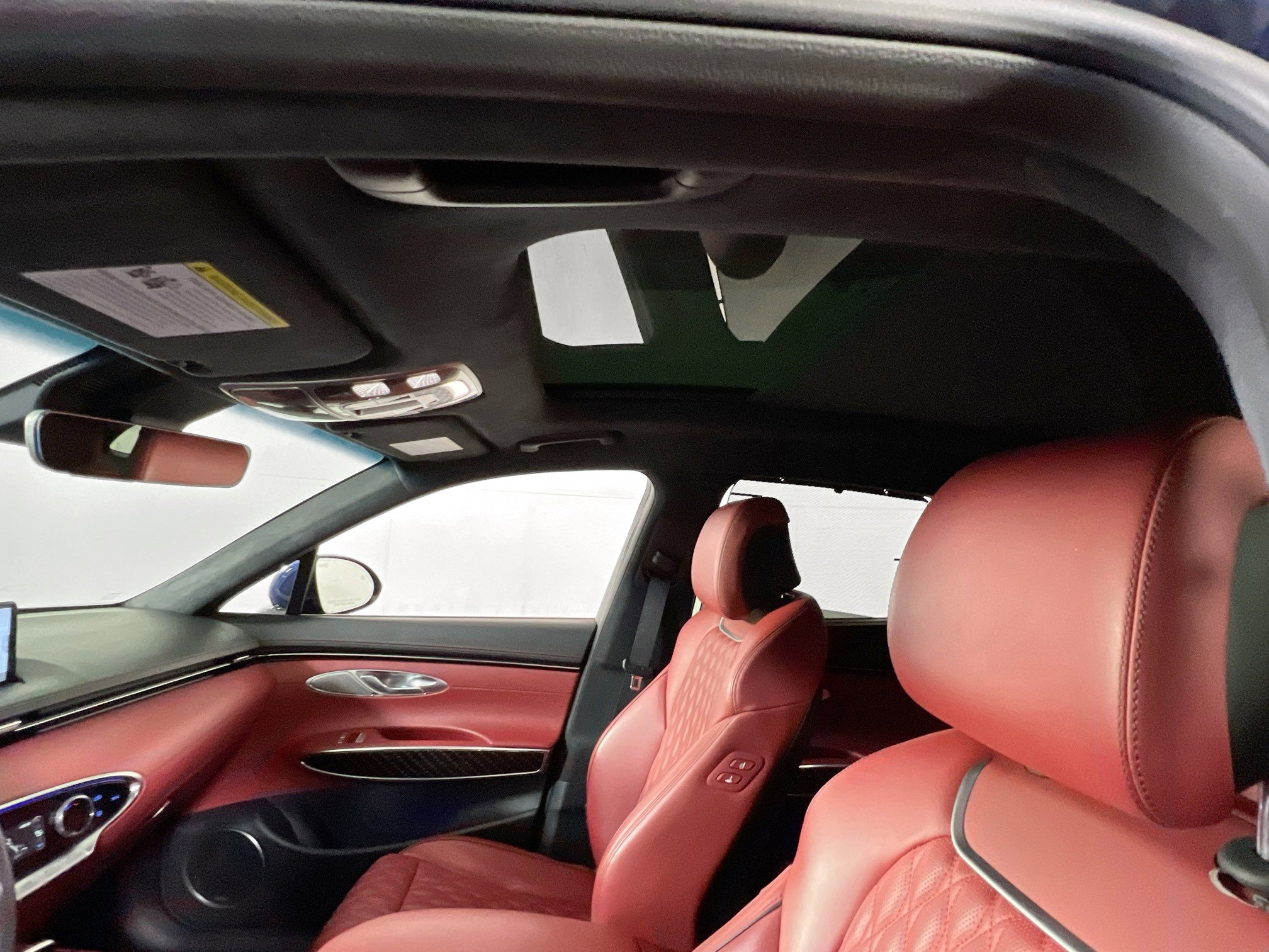 Used 2023 Genesis GV70 3.5T Sport w/ Sport Prestige Package image 23