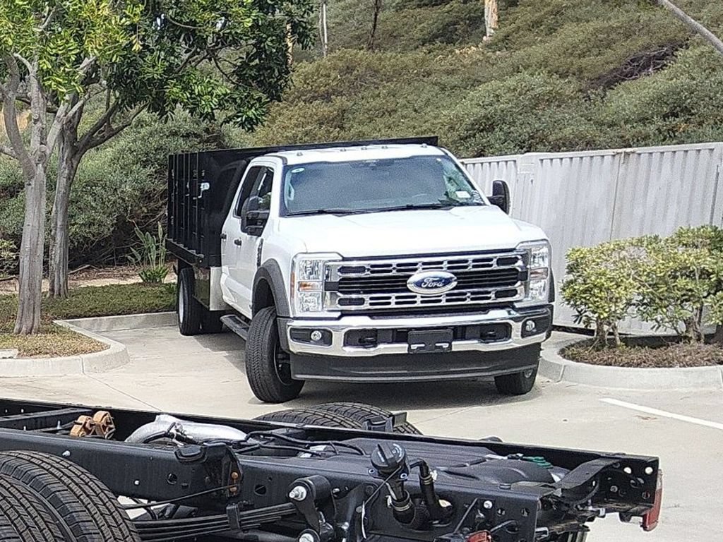 New 2026 Ford F350 XL w/ XL Chrome Package RWD image 20